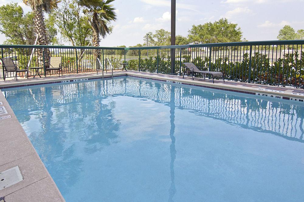 Wingate By Wyndham - Orlando International Airport- Free Hot Breakfast Hotel Exterior photo