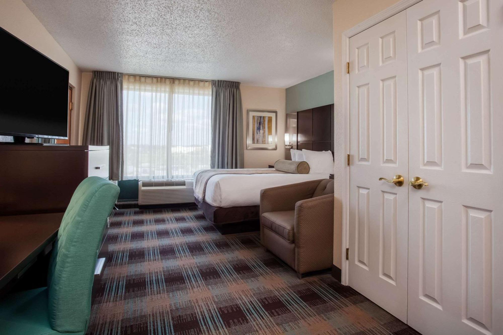 Wingate By Wyndham - Orlando International Airport- Free Hot Breakfast Hotel Exterior photo